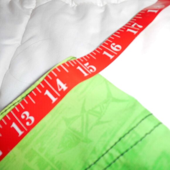 SALT‎ LIFE MENS BOARD SHORTS IN SZ 30 - Picture 9 of 10